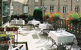 Logis Hotel Le Cheval Blanc